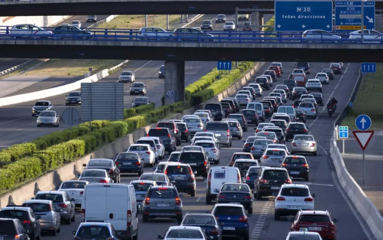 Olvida las horas punta, las obras de la A-5… Esta es la alternativa ideal para nunca llegar tarde al trabajo