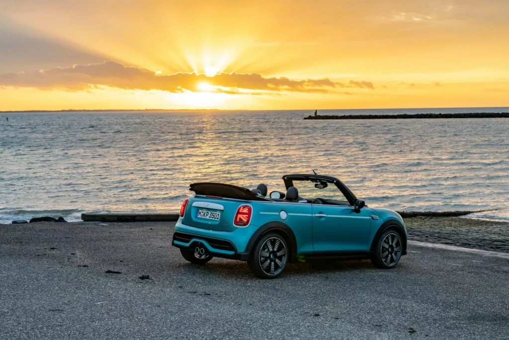 2022 MINI Cooper S Convertible Seaside Edition 29 Motor16