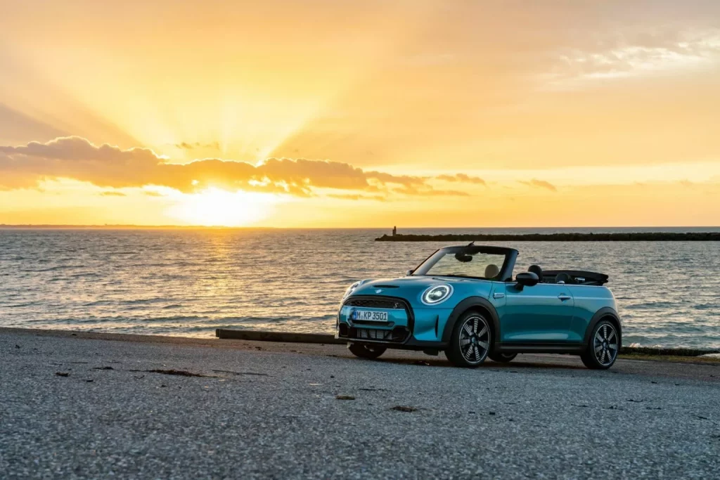 2022 MINI Cooper S Convertible Seaside Edition 30 Motor16