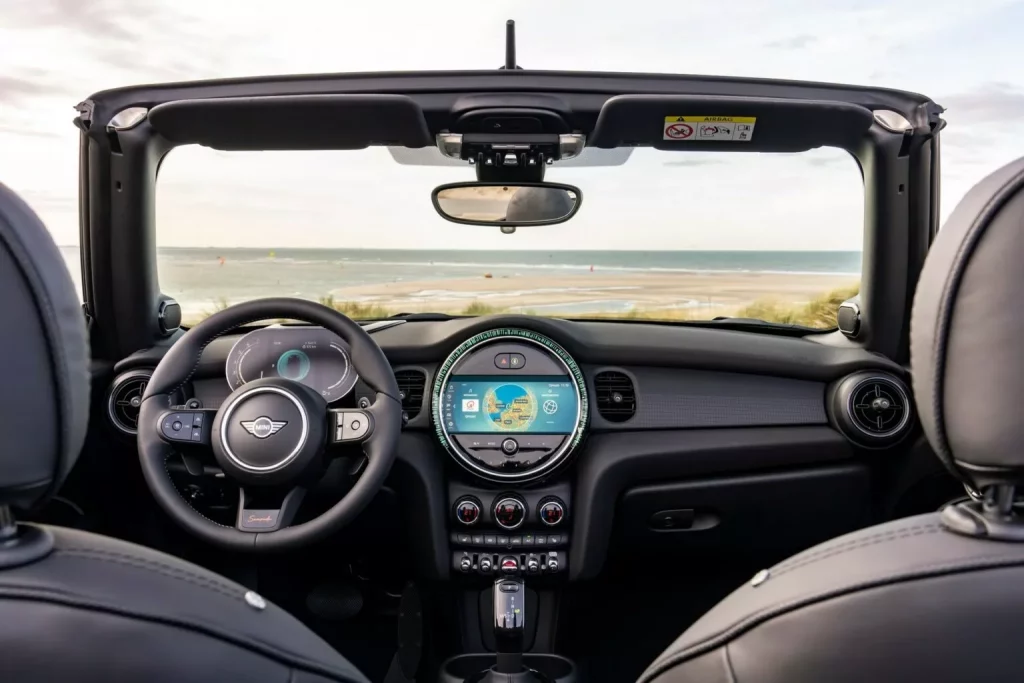 2022 MINI Cooper S Convertible Seaside Edition 39 Motor16