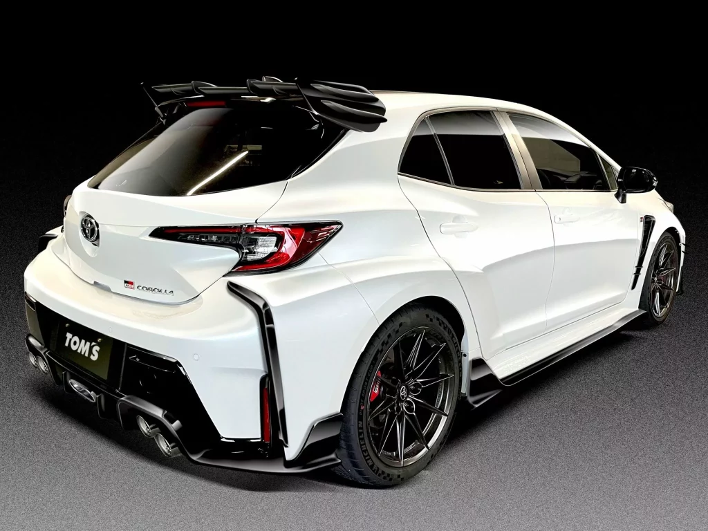 2023 Toyota GR Corolla Tom's Racing. Imagen portada.