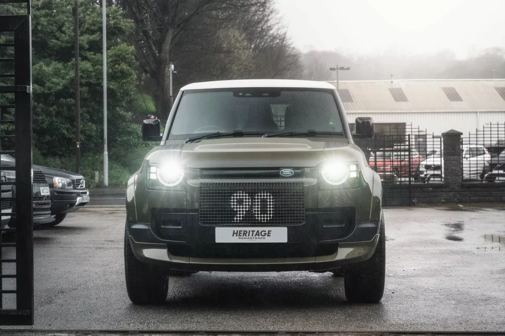 2023 kahn Land Rover Defender 4 Motor16