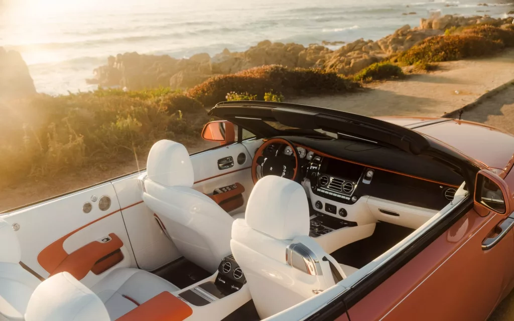 2023 Rolls-Royce Dawn. Imagen interior.