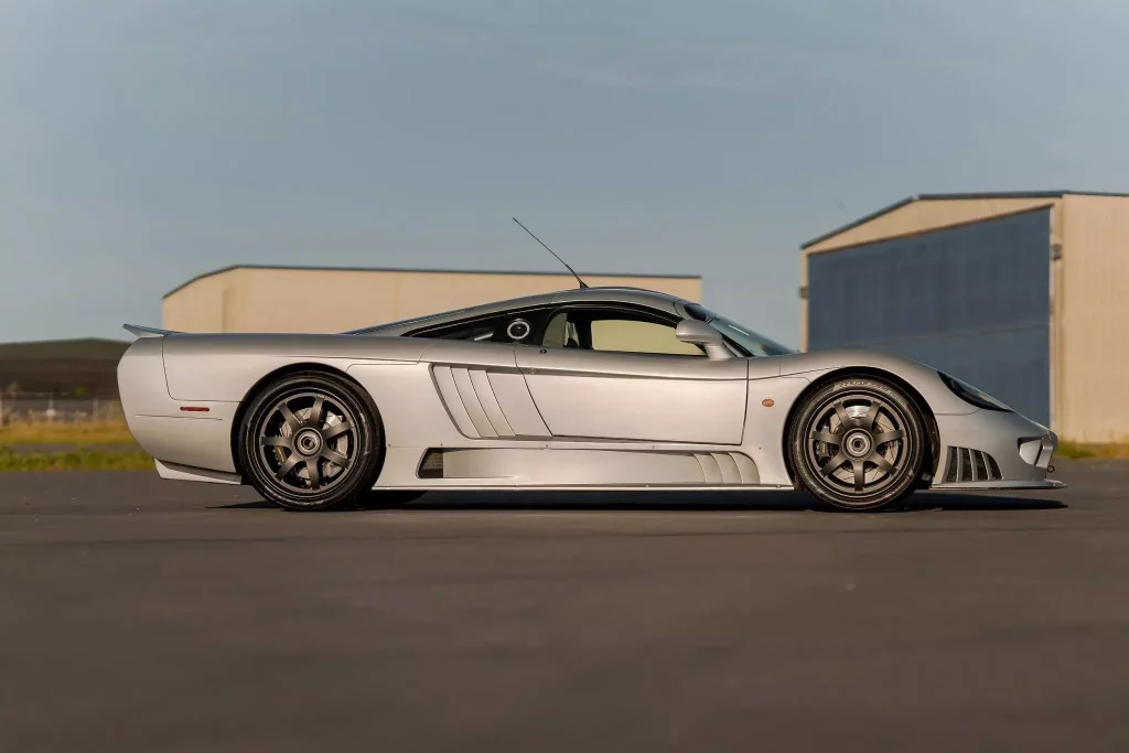 2003 saleen s7 paul walker 2 Motor16