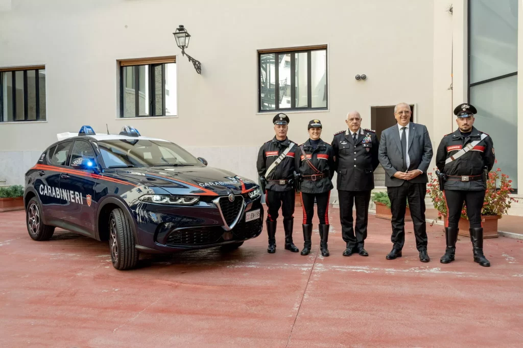 2023 Alfa Romeo Tonale Carabinieri 4 Motor16