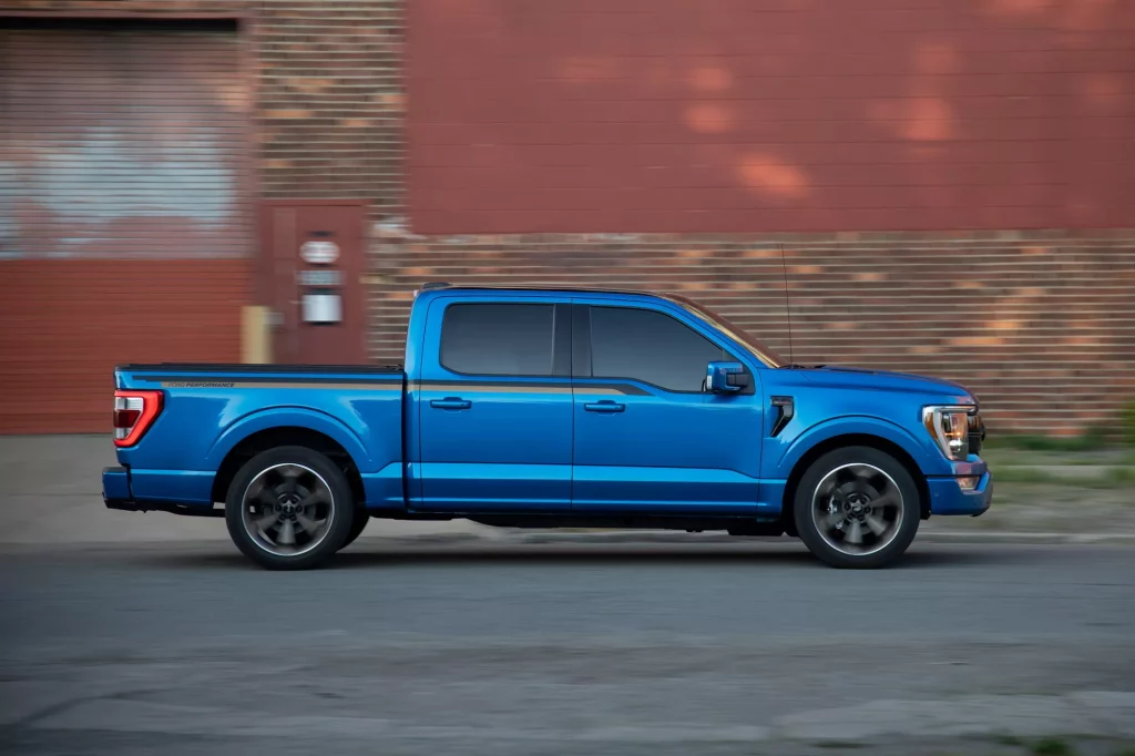 2023 Ford F-150 FP700. Imagen movimiento.