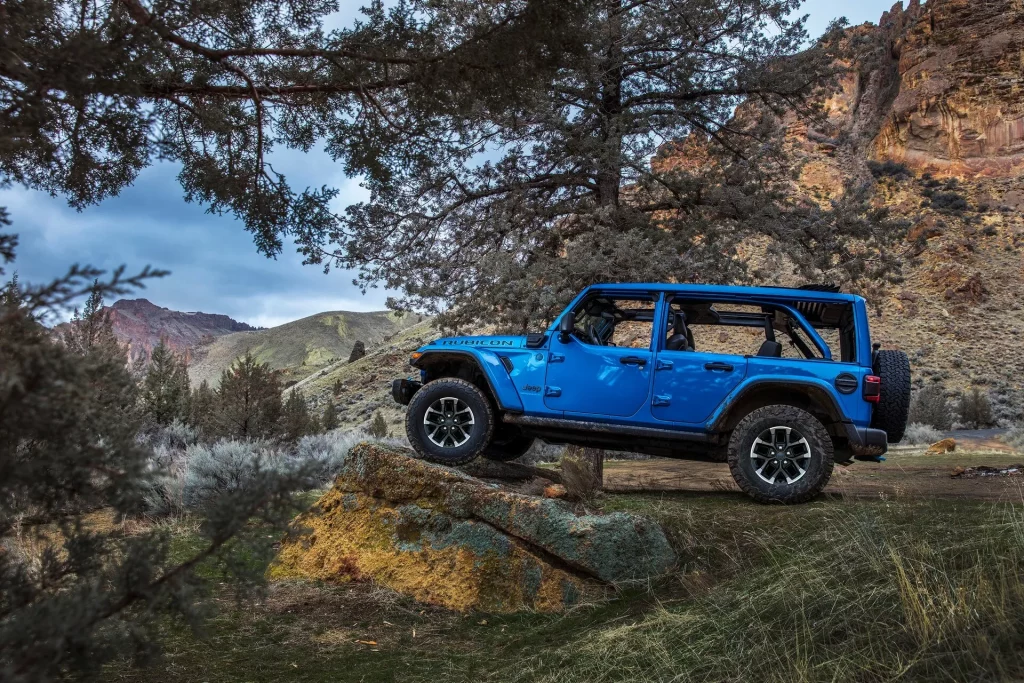 2023 Jeep Wrangler.EE .UU 2 Motor16