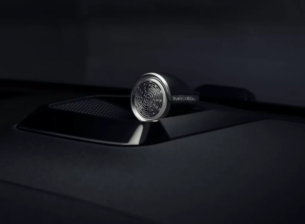 2023 Polestar 3 equipo sonido 2 Motor16