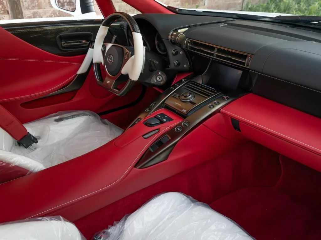 2012 Lexus LFA Sothebys 22 Motor16