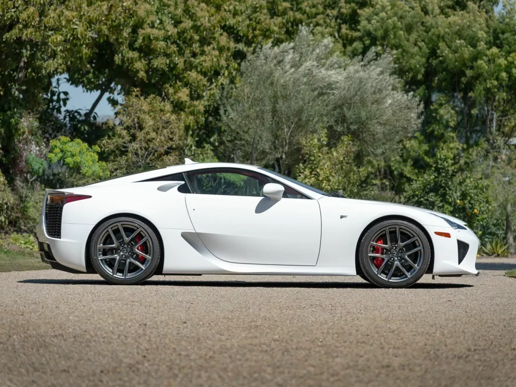 2012 Lexus LFA Sothebys 5 Motor16