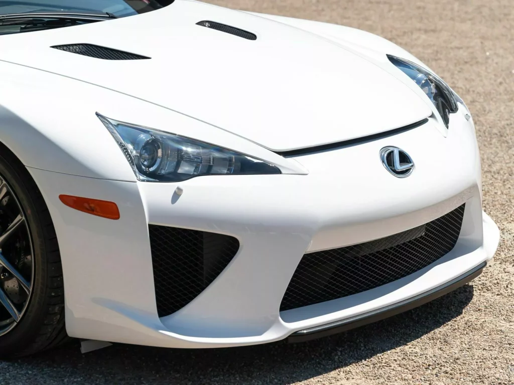 2012 Lexus LFA Sothebys 8 Motor16