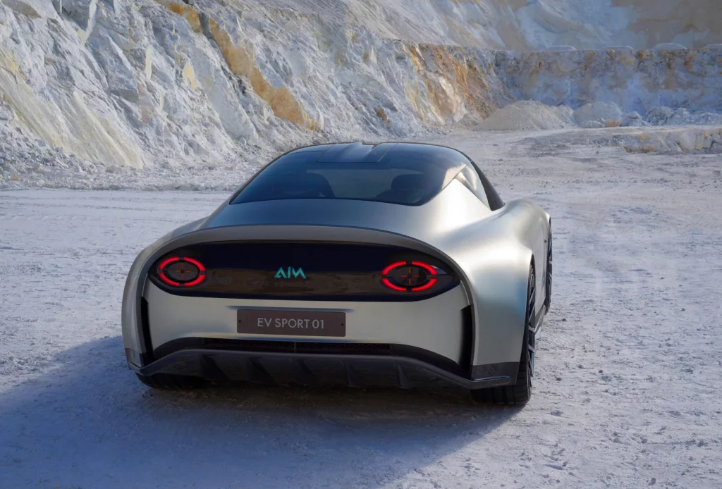 2023 AIM EV Sport 01. Imagen trasera.