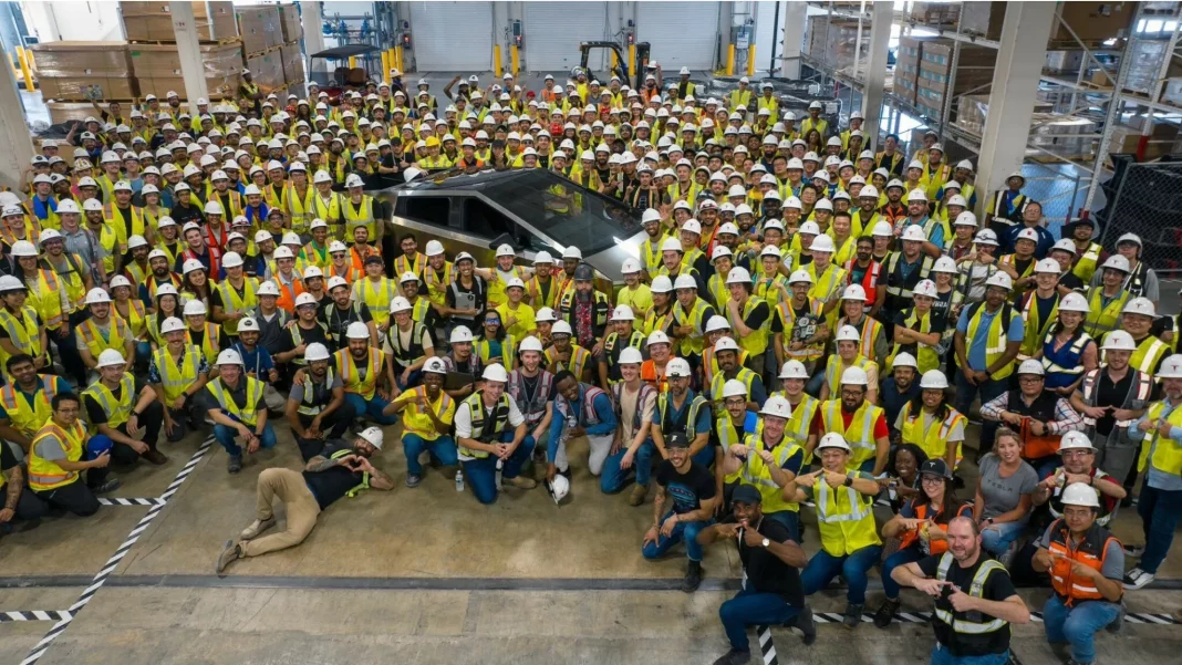 2023 Tesla Cybertruck producción. Imagen portada.