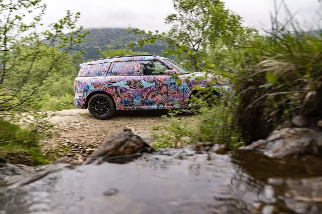 2023 MINI Countryman Teaser Scotish Highlands 14 Motor16