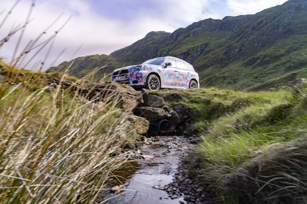 2023 MINI Countryman Teaser Scotish Highlands 33 Motor16