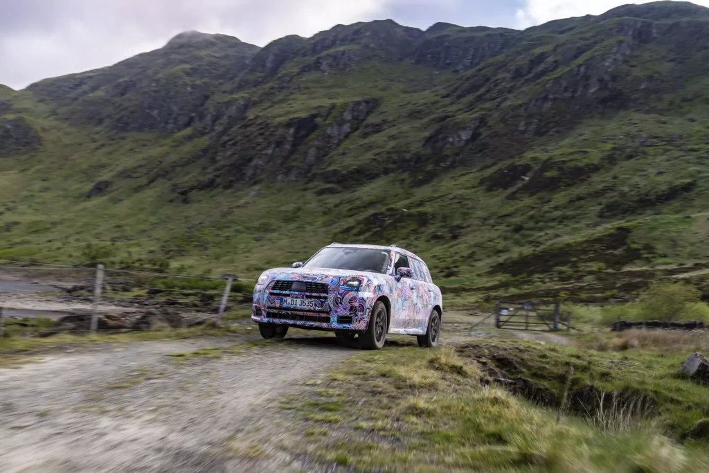 2023 MINI Countryman Teaser Scotish Highlands 34 Motor16