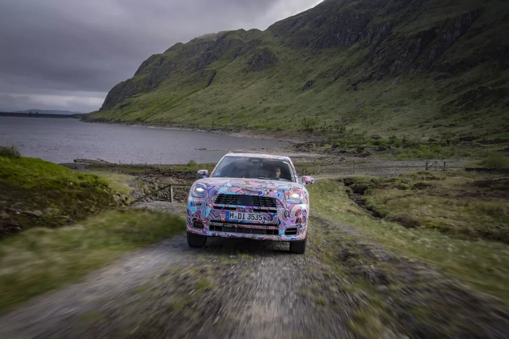 2023 MINI Countryman Teaser Scotish Highlands 35 Motor16