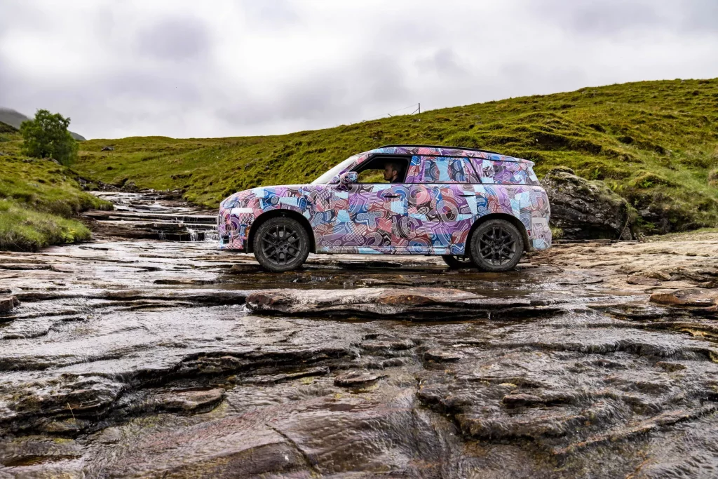 2023 MINI Countryman Teaser Scotish Highlands 36 Motor16