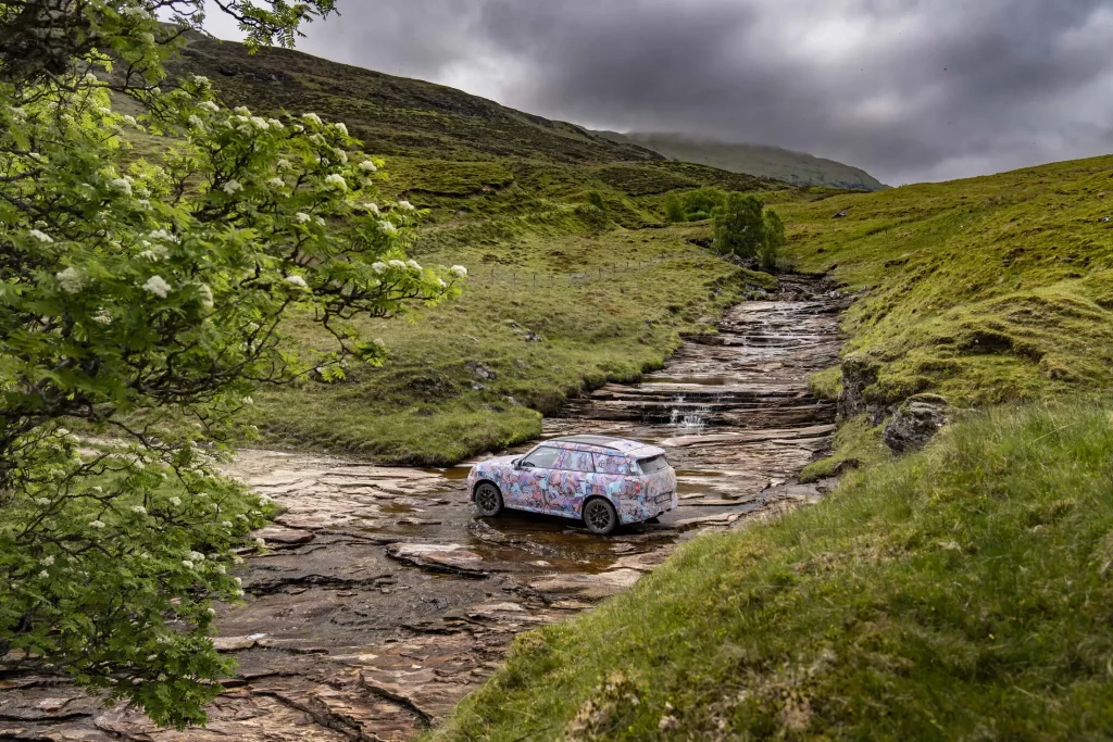 2023 MINI Countryman Teaser Scotish Highlands 37 Motor16