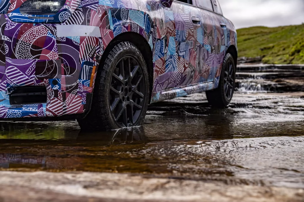 2023 Mini Countryman Teaser Highlands. Imagen detalle llanta.