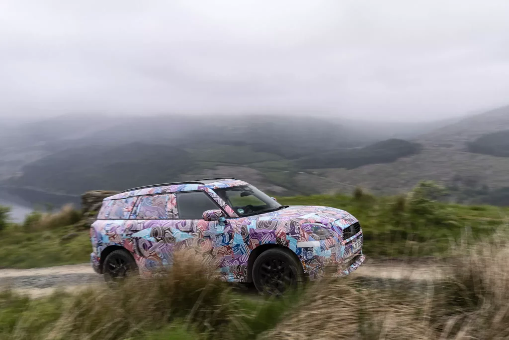 2023 MINI Countryman Teaser Scotish Highlands 6 Motor16