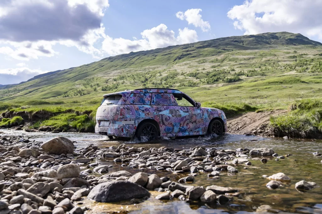 2023 MINI Countryman Teaser Scotish Highlands 60 Motor16