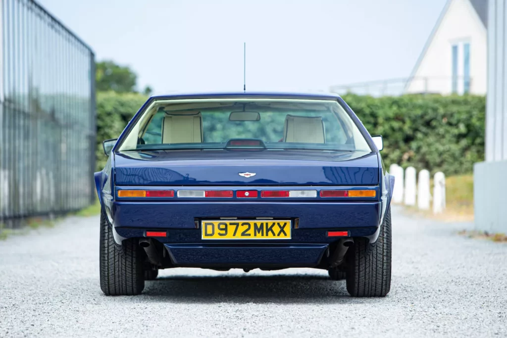 1986 Aston Martin Lagonda Virage Coupe 18 Motor16