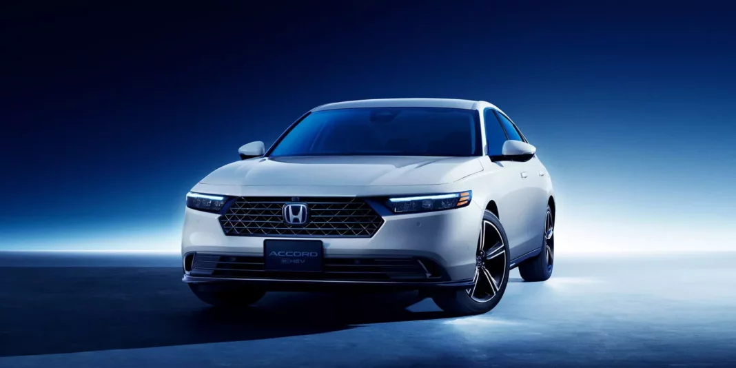 2023 Honda Accord Japón. Imagen portada.