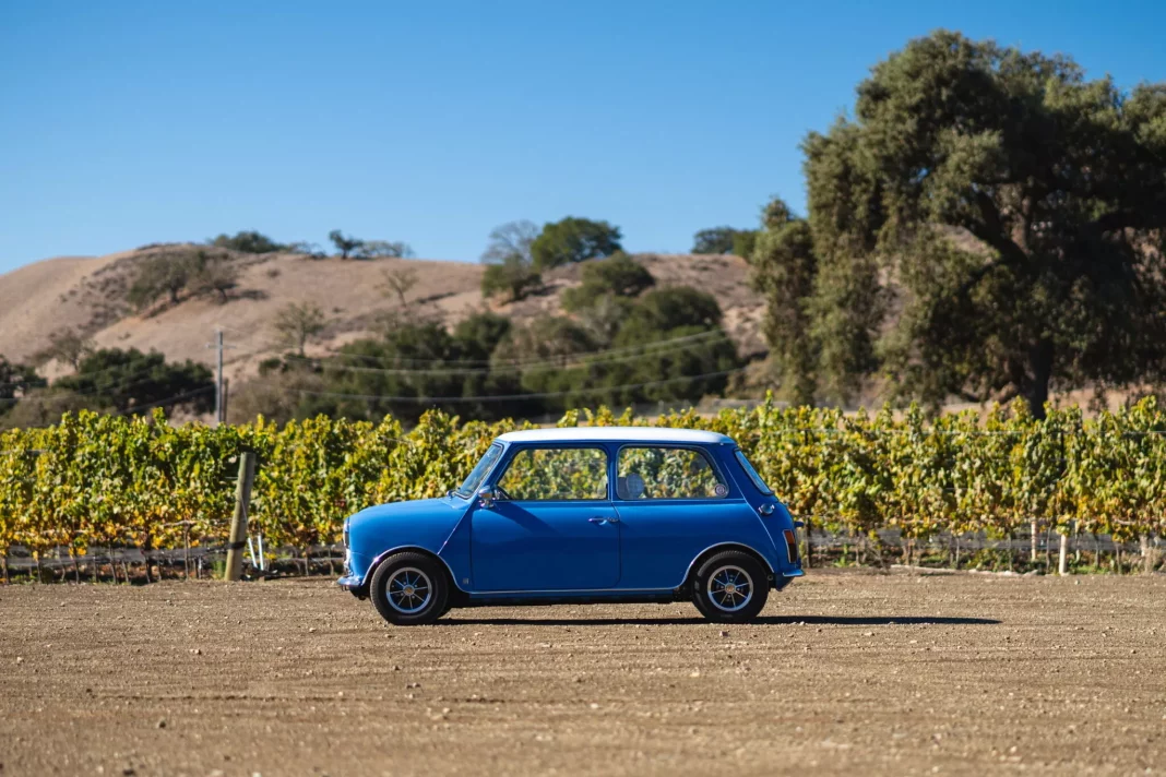 2023 Mini Cooper EV Gildred Racing. Imagen portada.