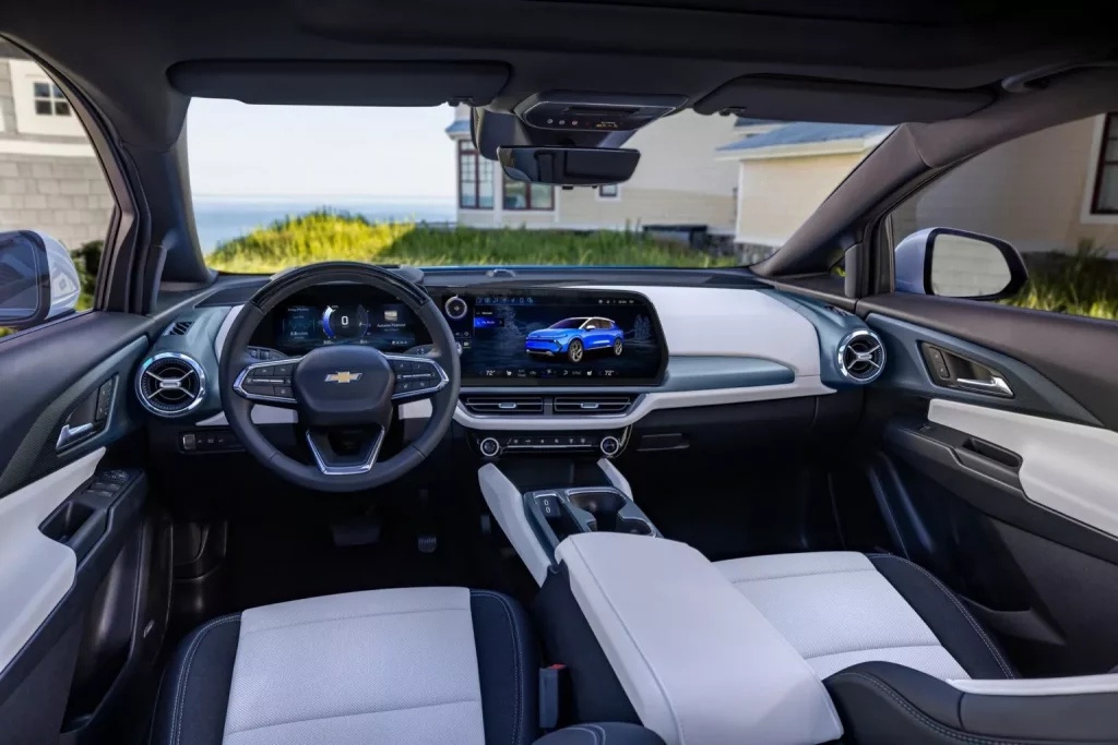 2023 Chevrolet Equinox EV. Imagen interior.