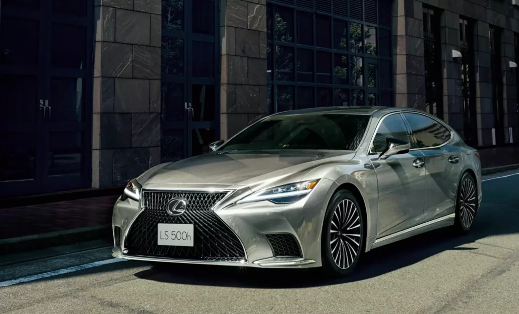 2023 Lexus LS Japón. Imagen portada.