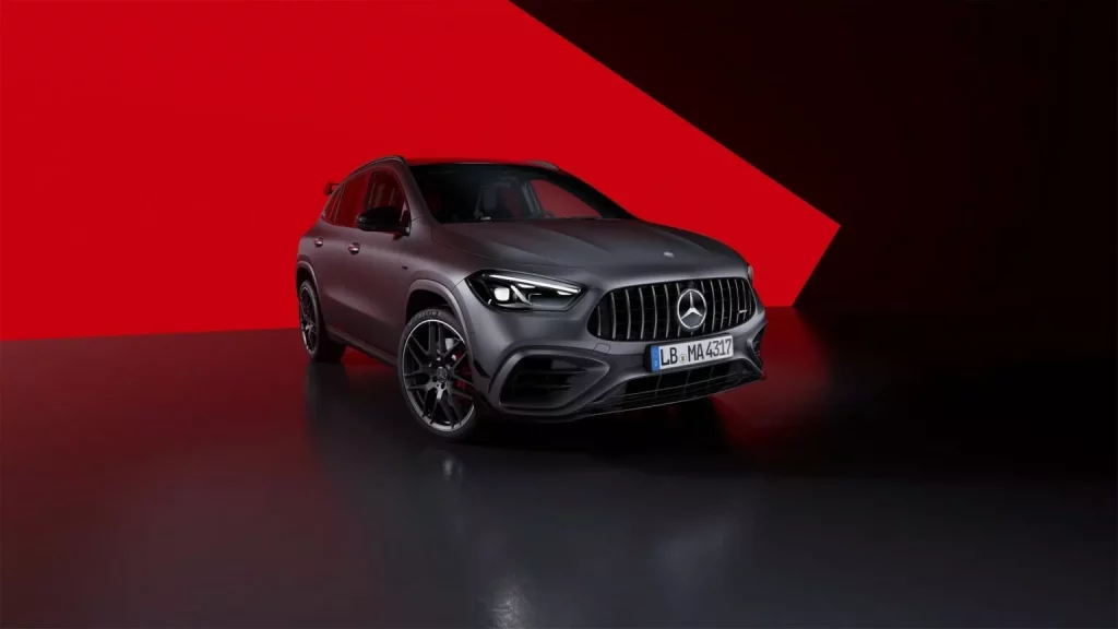 2023 Mercedes GLA AMG 45 S 4Matic+. Imagen delantera