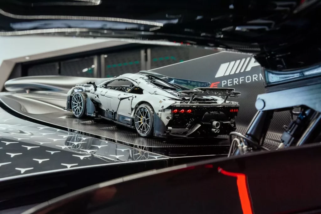 2023 Mercedes AMG One CaDA 9 Motor16