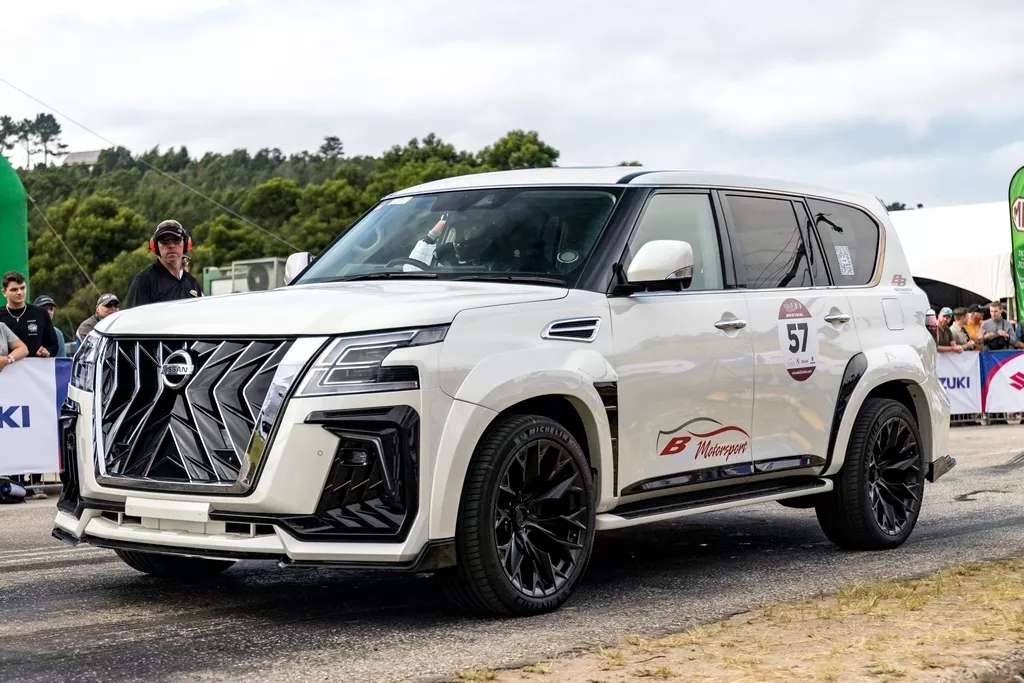 2023 Nissan Patrol Black Hawk 1 Motor16