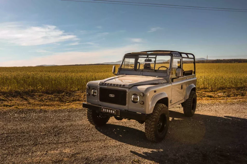 1997 Land Rover Defender Reborn 11 Motor16