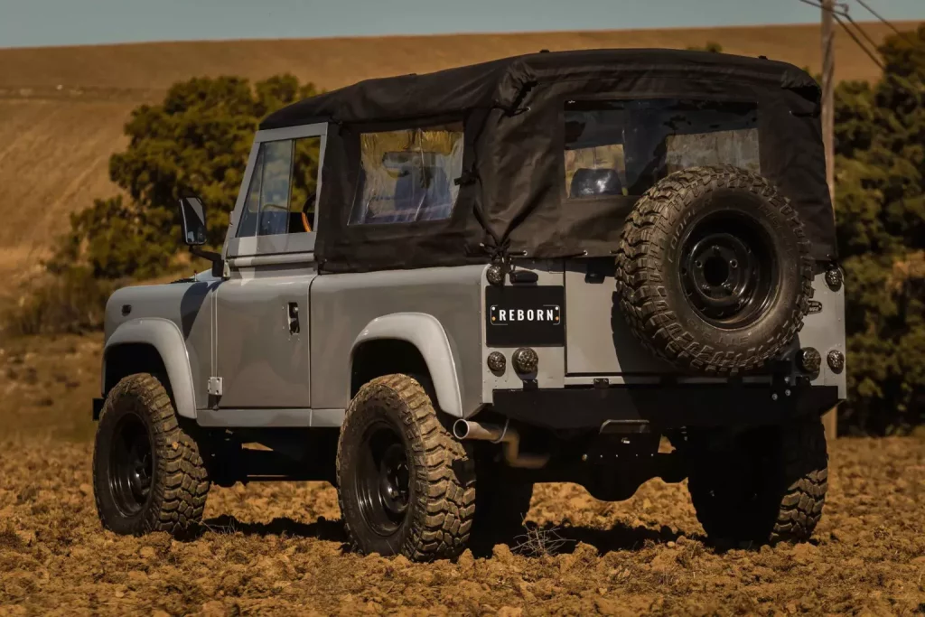 1997 Land Rover Defender Reborn 16 Motor16