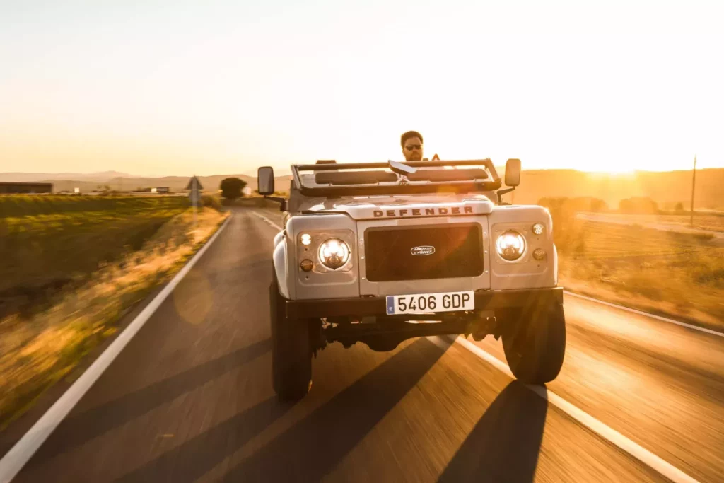 1997 Land Rover Defender Reborn 9 Motor16