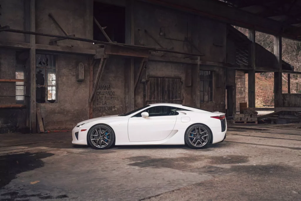 2011 Lexus LFA Sothebys 5 Motor16