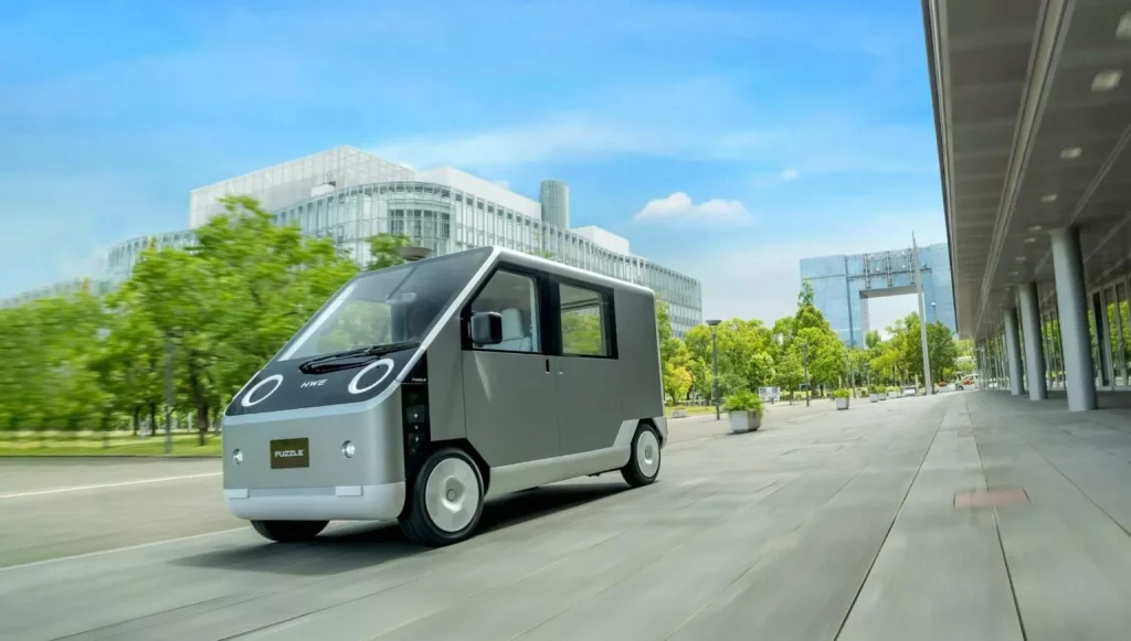 2023 HWE Puzzle Concept kei van 1 Motor16