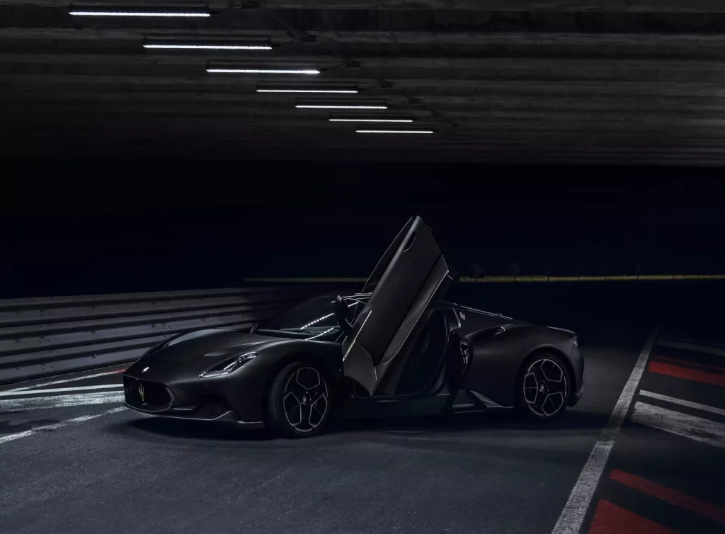 2023 Maserati MC20 Notte 12 Motor16