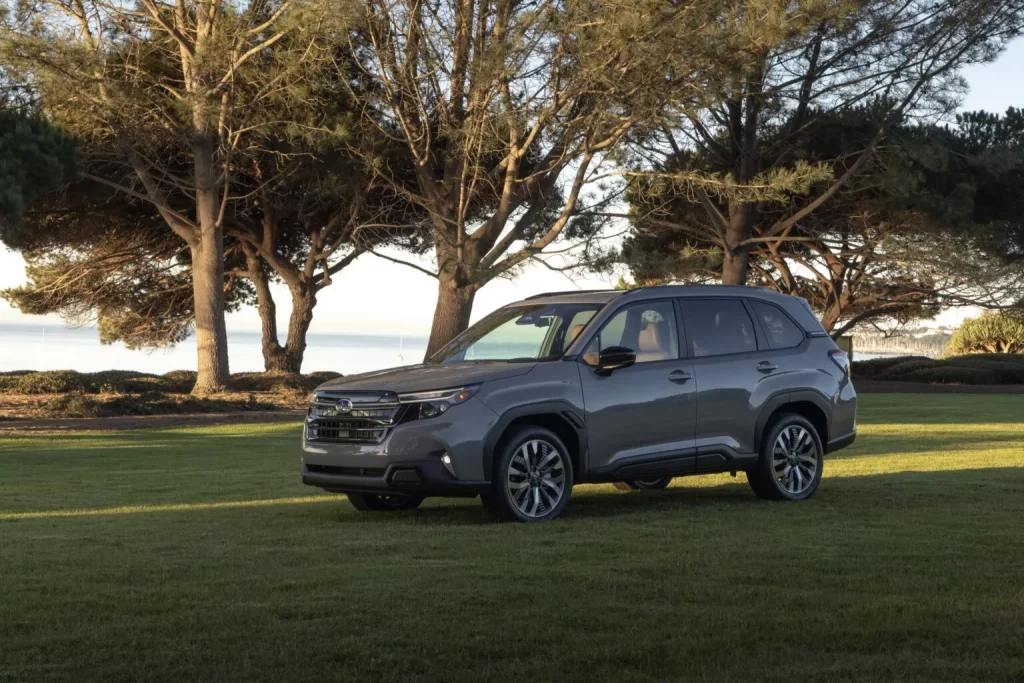 2023 Subaru Forester USA 21 Motor16