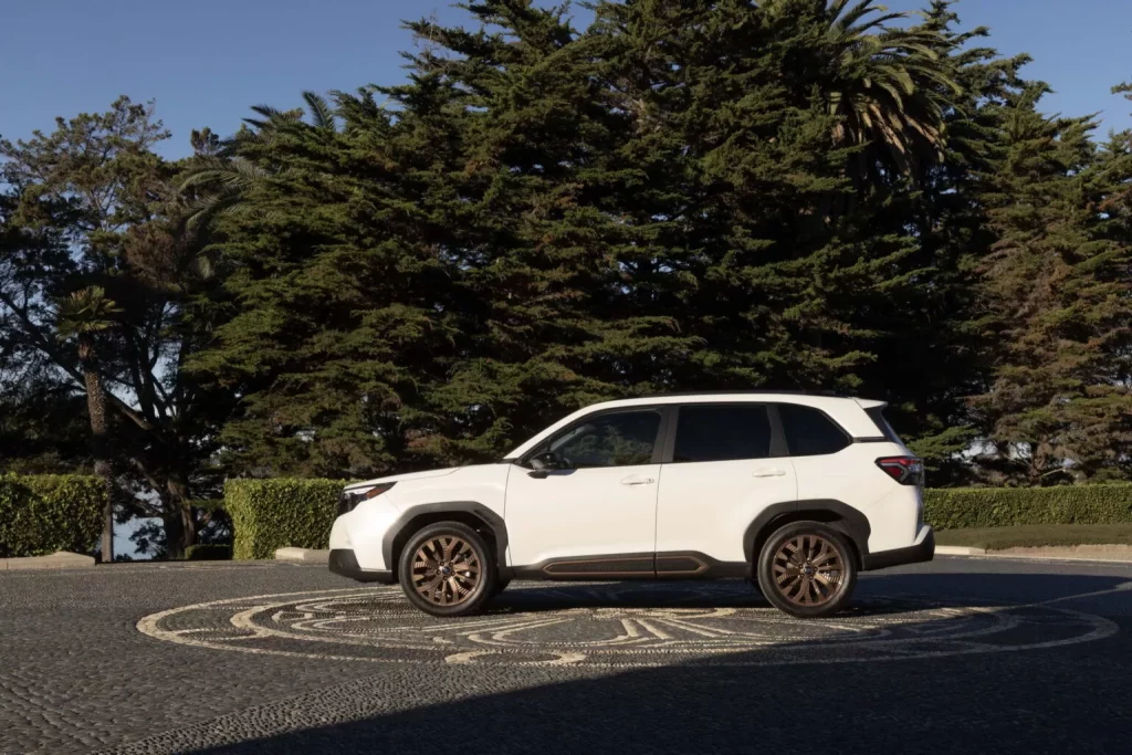 2023 Subaru Forester USA 3 Motor16