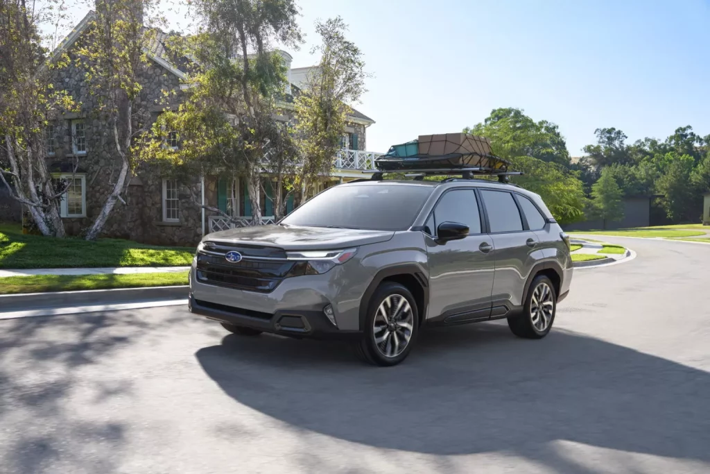 2023 Subaru Forester USA 36 Motor16