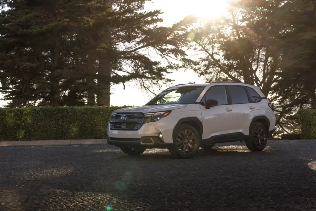 2023 Subaru Forester USA 5 Motor16