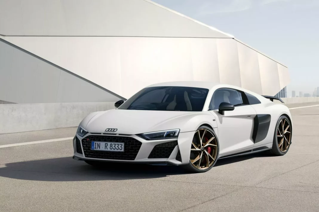 2023 Audi R8 Coupe Japan Final Edition. Imagen delantera.