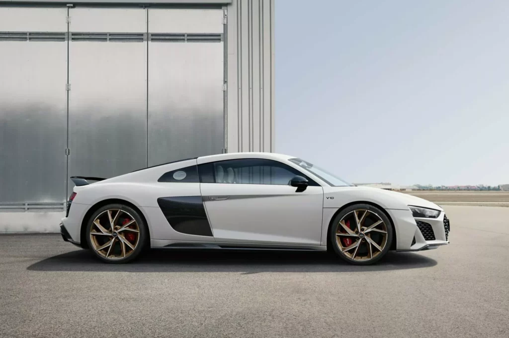 2023 Audi R8 Coupe Japan Final Edition 2 Motor16