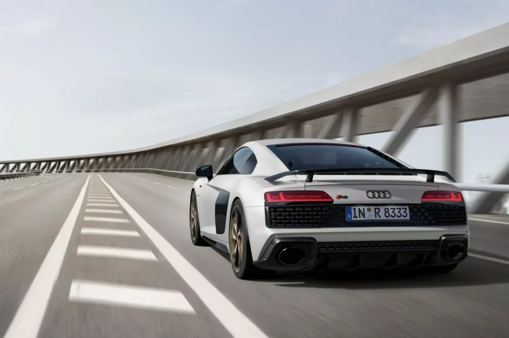 2023 Audi R8 Coupe Japan Final Edition 3 Motor16