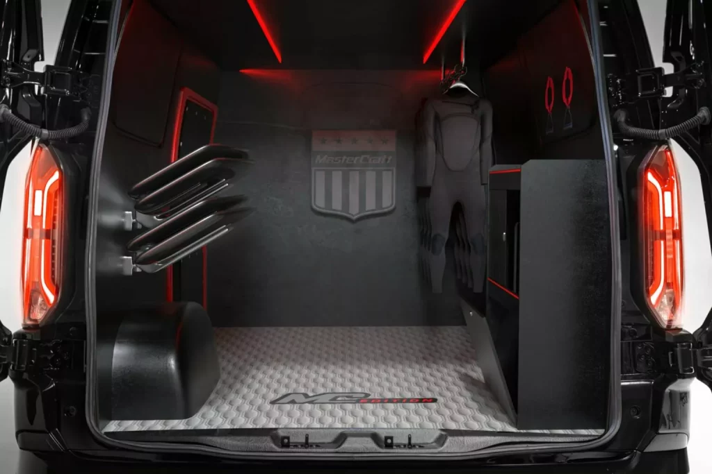 2023 Ford Transit Custom Motion R. Imagen interior.