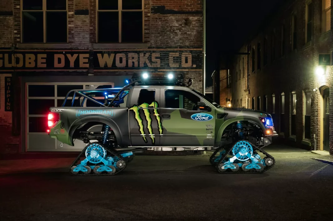 2023 Ken Block Ford F-150 RaptorTRAX. Imagen portada.