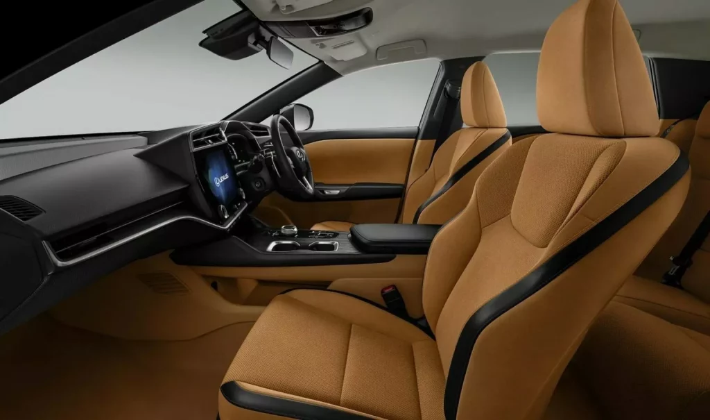 2023 Lexus RZ 300e. Imagen interior.